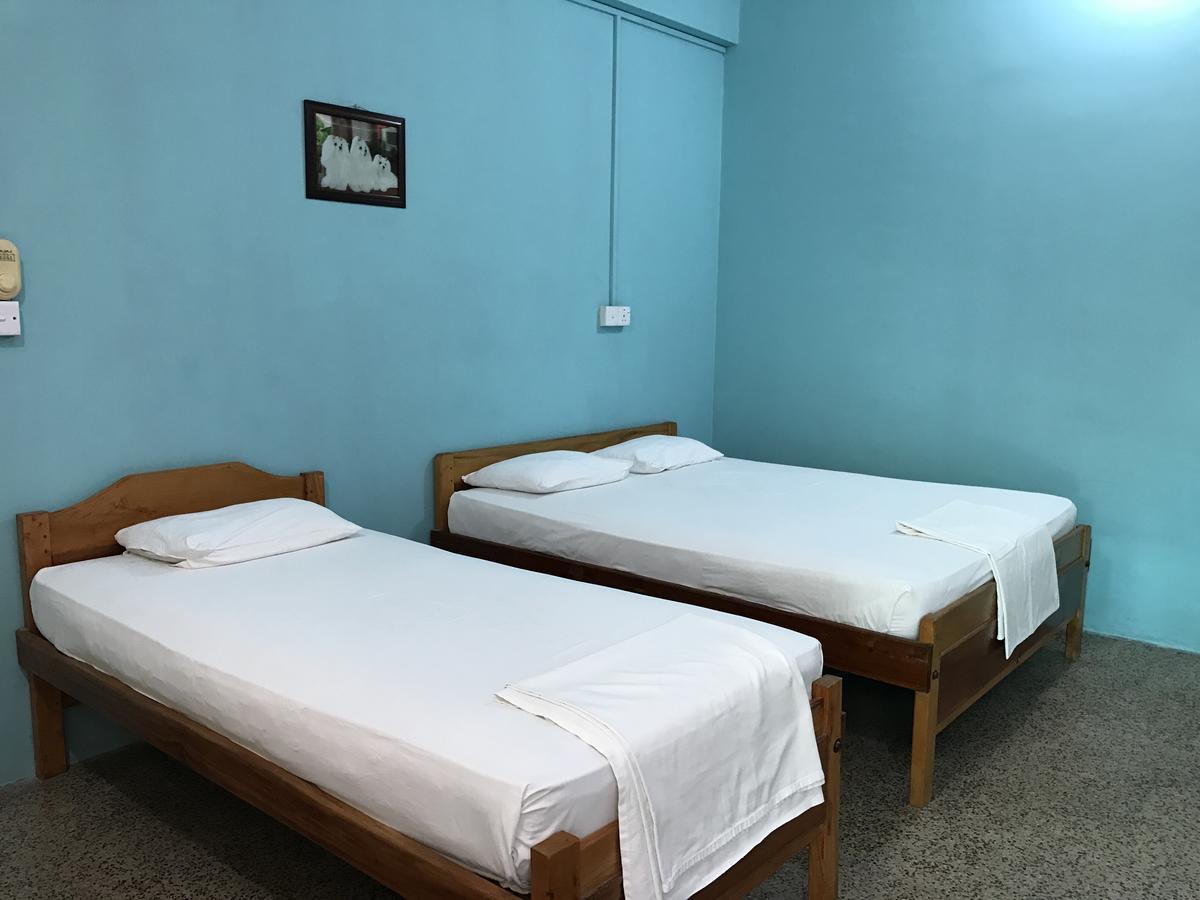 Gnaanams Hotel And Restaurant Jaffna Extérieur photo